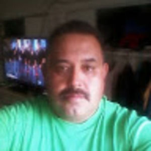 Meet your Posher, Efrain